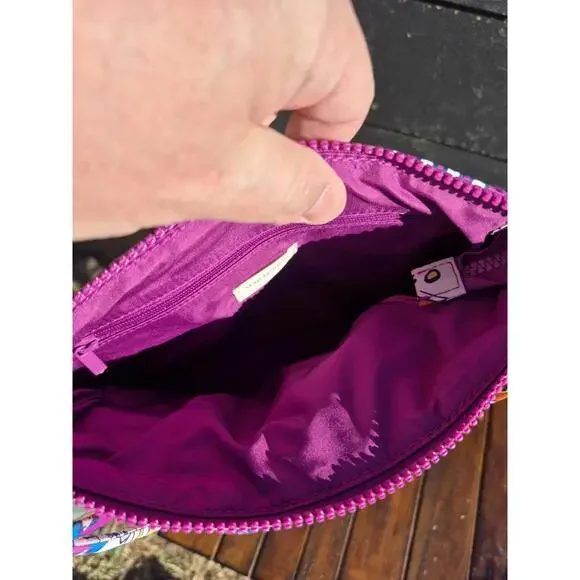 Vera Bradley Womens Featherweight Original Hipster Crossbody, Flutter, $80 MSRP - Picture 8 of 9